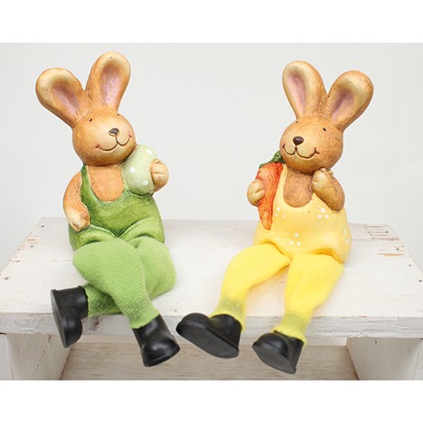 Edgeseat ceramic rabbit with egg or carrot