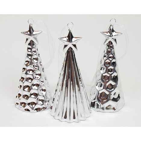 Porcelain hanger fir tree 6x6x14cm with ribbon