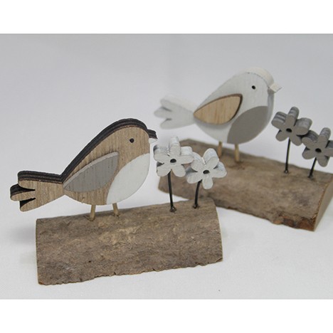 Woodenbird on wide wooden trunk 9,5x7x4,5cm
