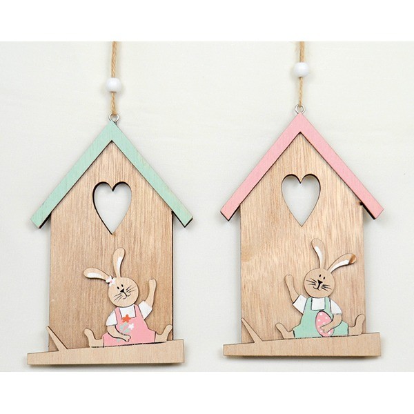 Süßer Hase vor Holzhaus sitzend XL 15x10cm, mit